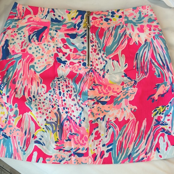 Lilly Pulitzer size 0 pink skort with pockets - Picture 2 of 4